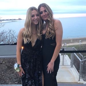 Meet your Posher, Lily